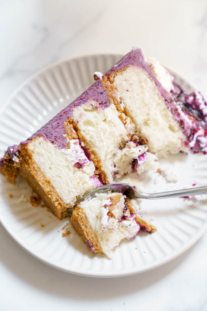 blueberry cheesecake cake