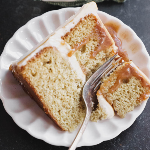 Chai Caramel Cake