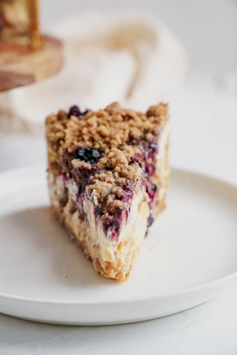 Blueberry Muffin Crumble Cheesecake, image size:800x1200