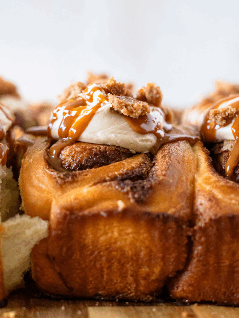 dulce de leche cinnamon rolls
