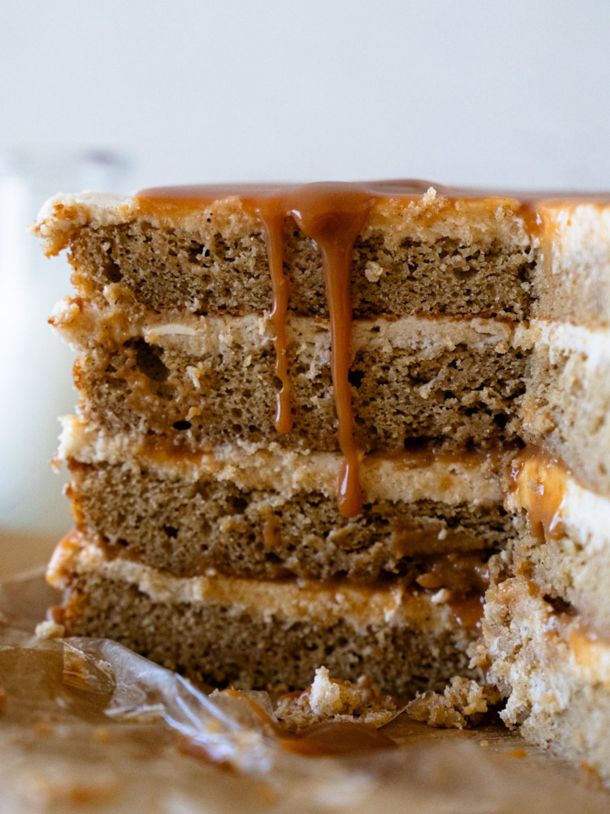 chai caramel cake
