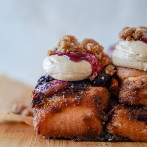 blueberry cinnamon rolls