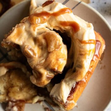 CARAMEL APPLE CINNAMON ROLLS
