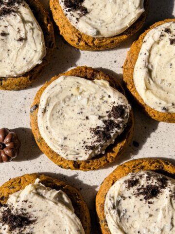 pumpkin oreo cookies